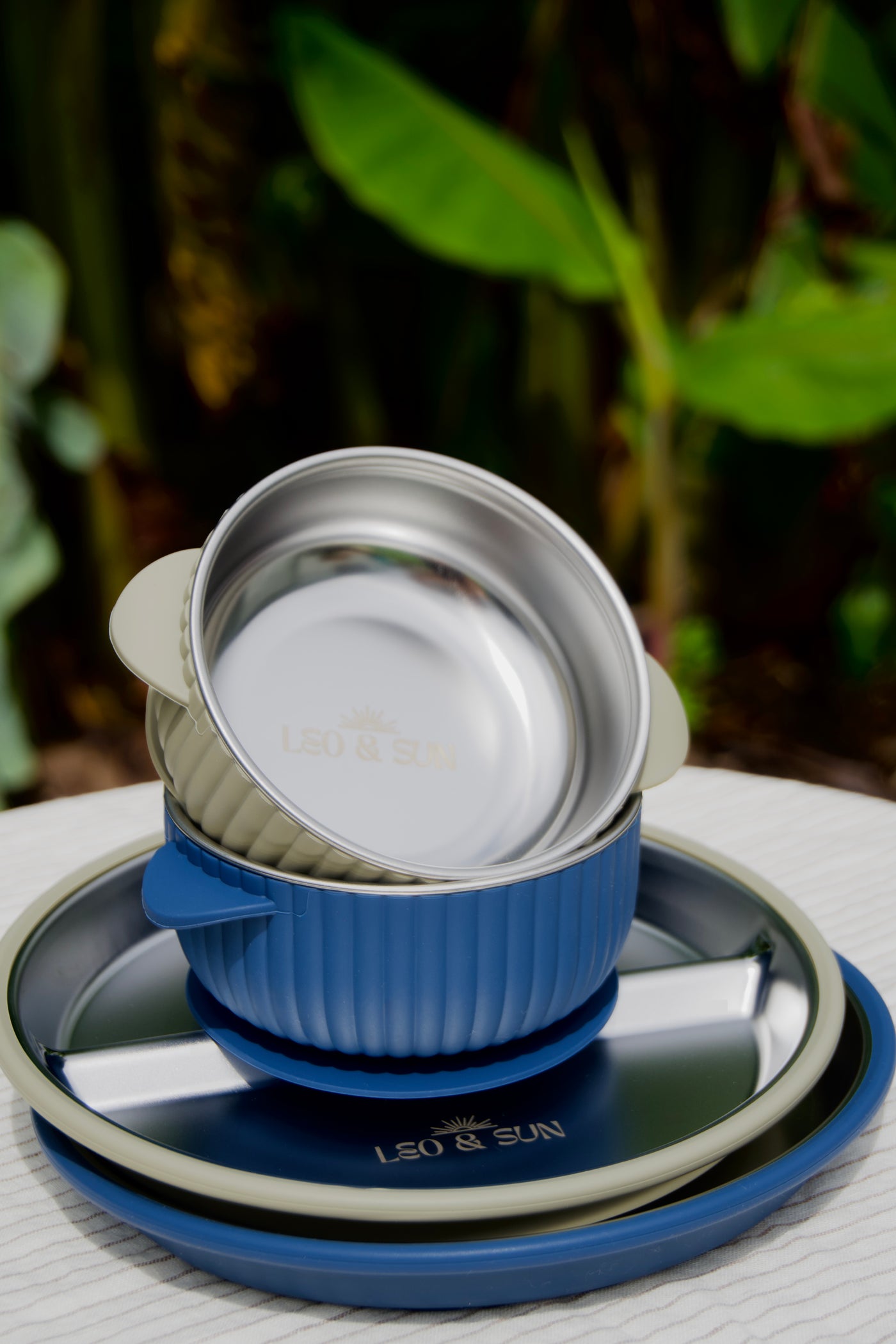 Keri and the boys - Leo and Sun